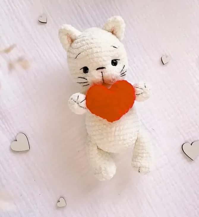 Little Loaded Companion Amigurumi