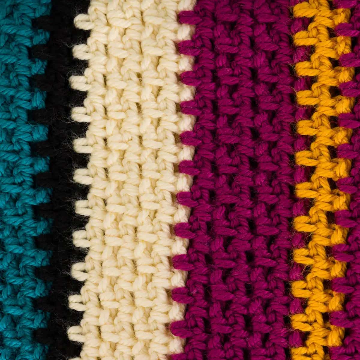 Moss Stitch Striped Blanket thumb 3