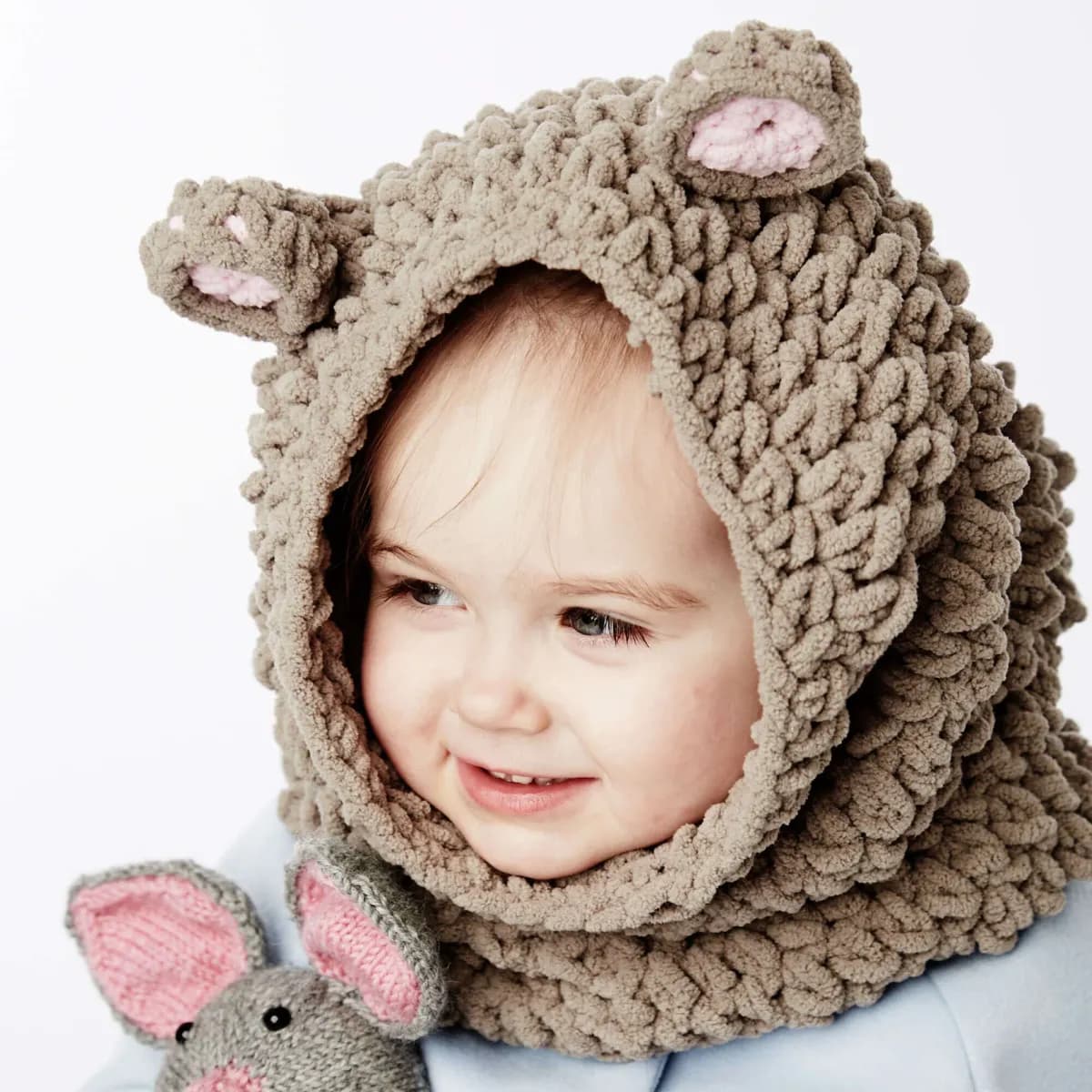 Baby Mouse Hood in Crochet
